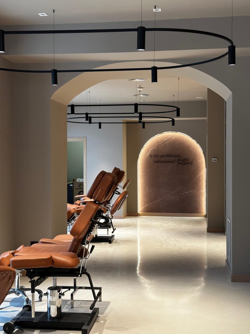 Interior del local en Santiago de Compostela